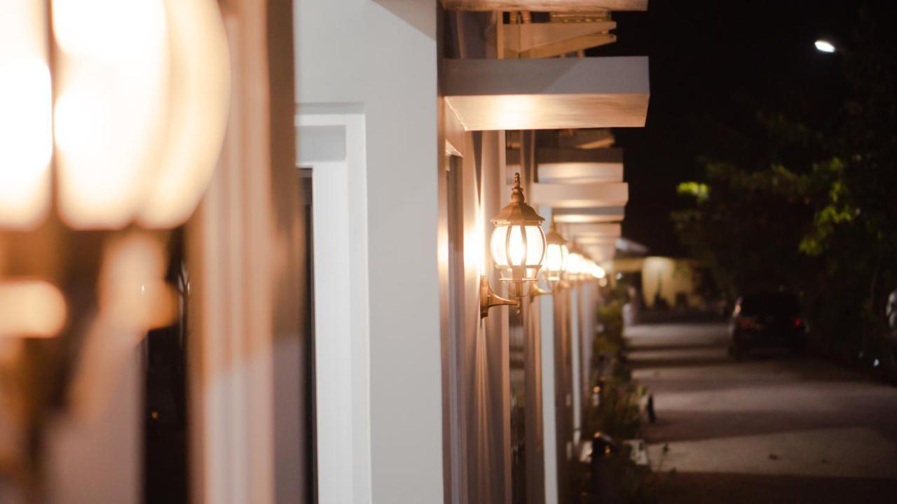 Sitiinggil Guest House Syariah Tegal  Exterior photo