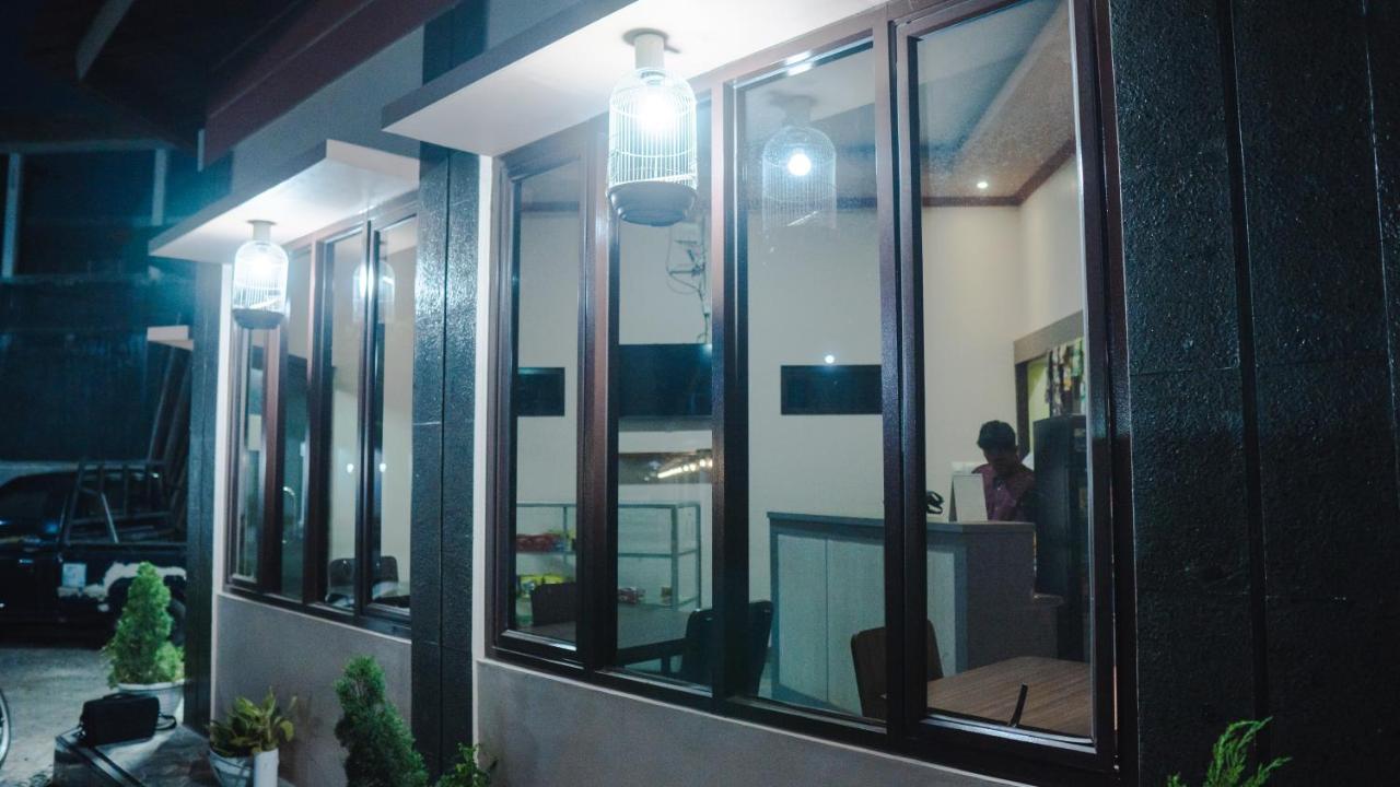 Sitiinggil Guest House Syariah Tegal  Exterior photo