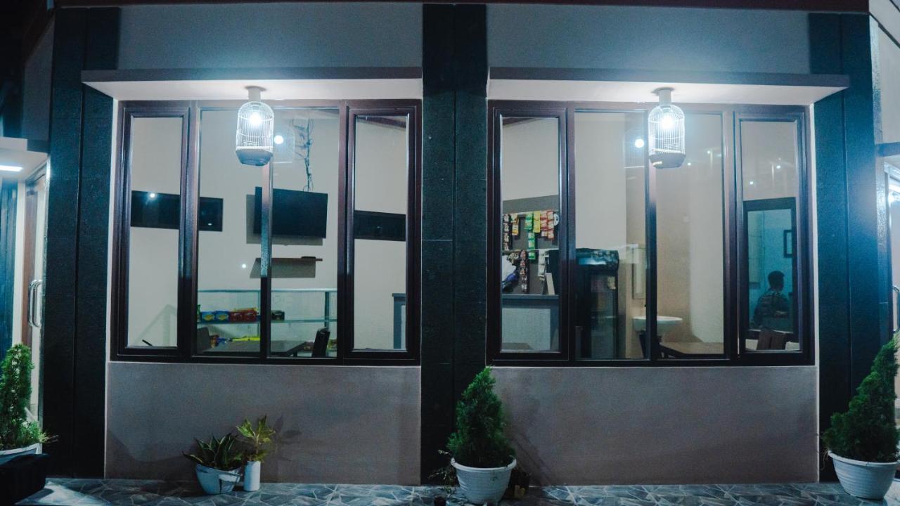 Sitiinggil Guest House Syariah Tegal  Exterior photo